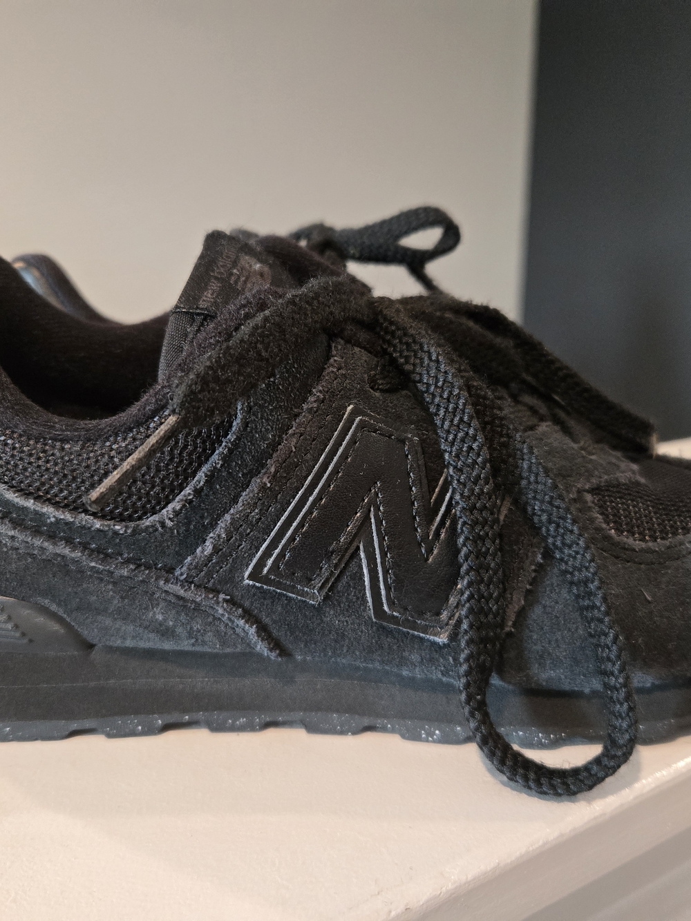 New Balance Kids' Black Suede & Mesh Sneaker Size 2